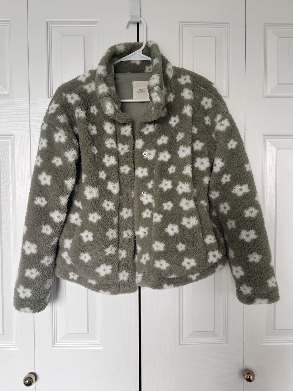 Thread & Supply Sage Green Floral Sherpa Jacket - Picture 2 of 7
